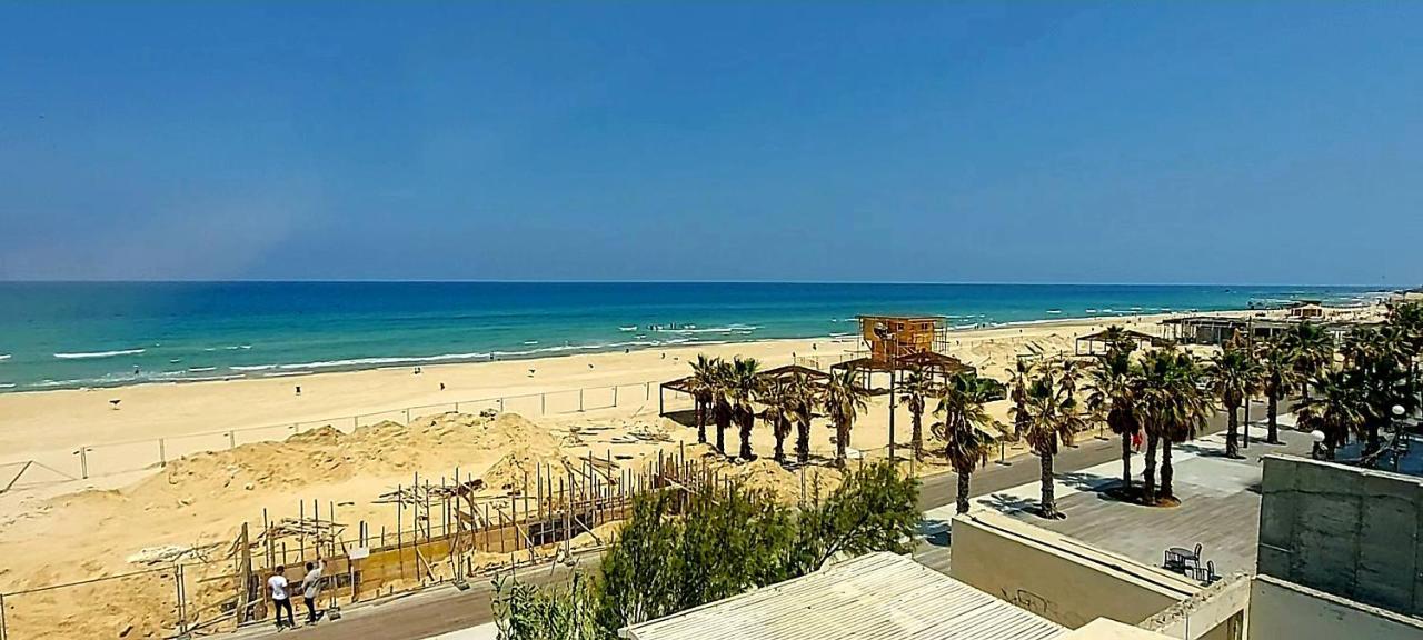 מלון דירות על הים בת ים 39 Exterior foto